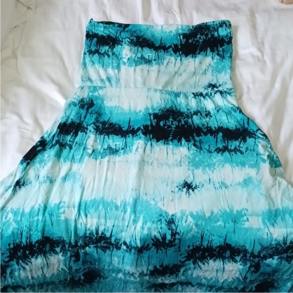 Ricki's Strapless Convertable Maxi Dress, Blue Tie Dye, Size Lange - Picture 2 of 5